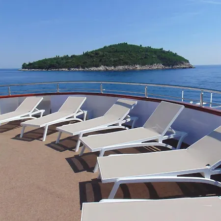 Deluxe Round Cruise From To Dubrovnik Bateau-hôtel *
