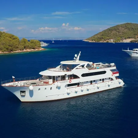 Deluxe Round Cruise From To Dubrovnik Bateau-hôtel *
